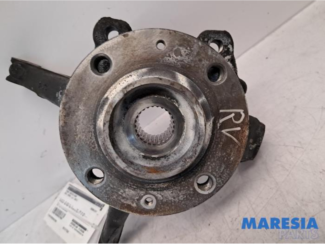 Opel - Corsa - Fusee rechts-voor