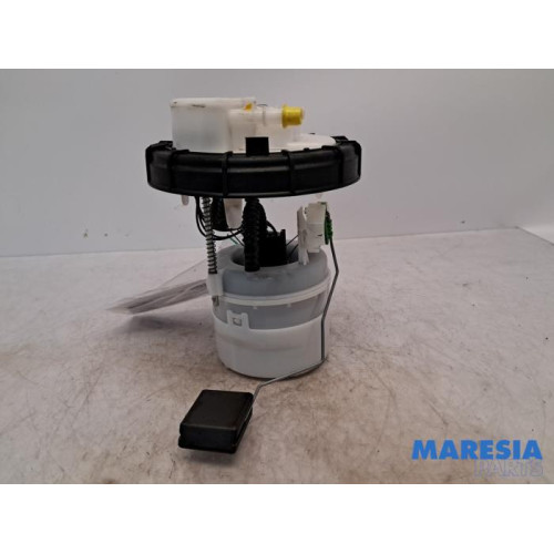 Opel - Corsa - Kraftstoffpumpe Elektrisch