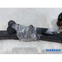 Renault - Grand Scenic - Towbar
