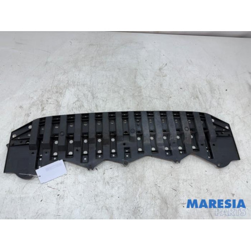 Citroen - C1 - Front bumper, central component