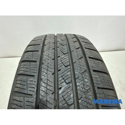 Citroen - C4 Picasso - Tyre