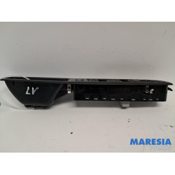 Renault - Megane - Commutateur combi vitres