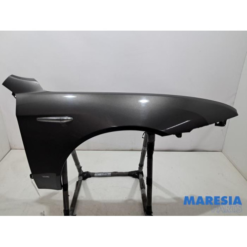 Alfa Romeo - 159 - Front wing, right