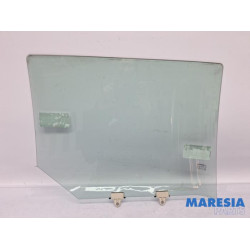 Renault - Megane - Rear door window 4-door, left