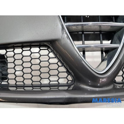 Alfa Romeo - 159 - Front bumper