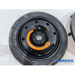 Alfa Romeo - 159 - Krikset + reservewiel