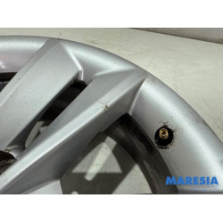 Renault - Grand Scenic - Wheel
