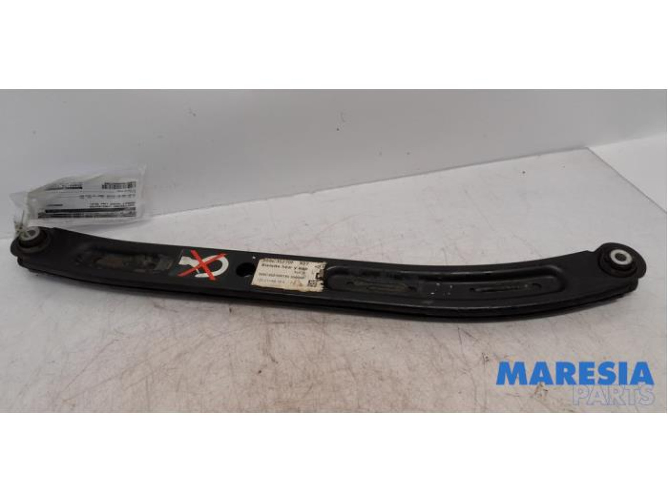 Renault - Twingo - Rear torque rod, left
