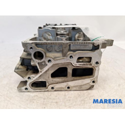 Renault - Grand Scenic - Cylinder head
