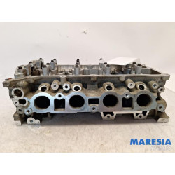 Renault - Grand Scenic - Cylinder head