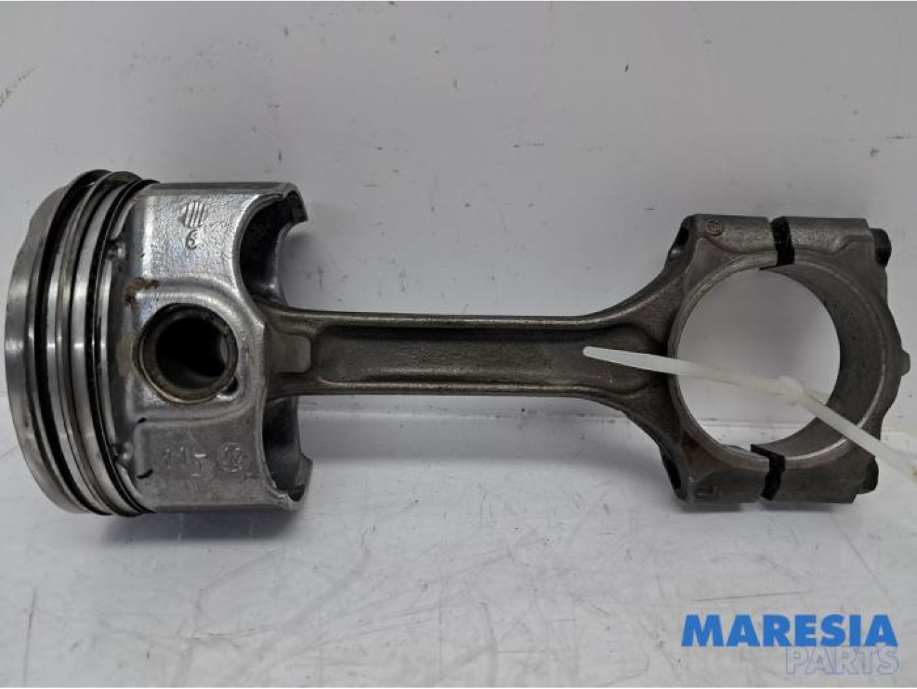 Renault - Grand Scenic - Connecting rod