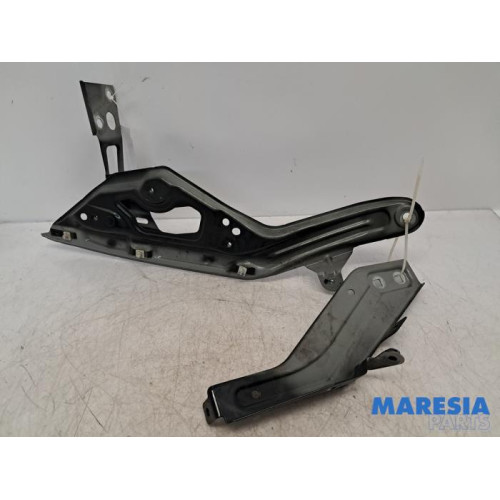 Renault - Twingo - Support (miscellaneous)
