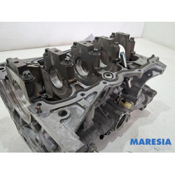 Renault - Grand Scenic - Engine crankcase