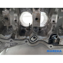 Renault - Grand Scenic - Engine crankcase