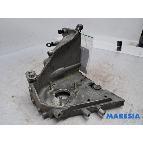 Fiat - Ducato - Diesel pump bracket