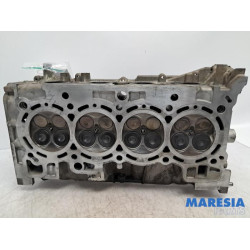 Renault - Grand Scenic - Cylinder head