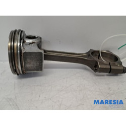 Renault - Grand Scenic - Connecting rod