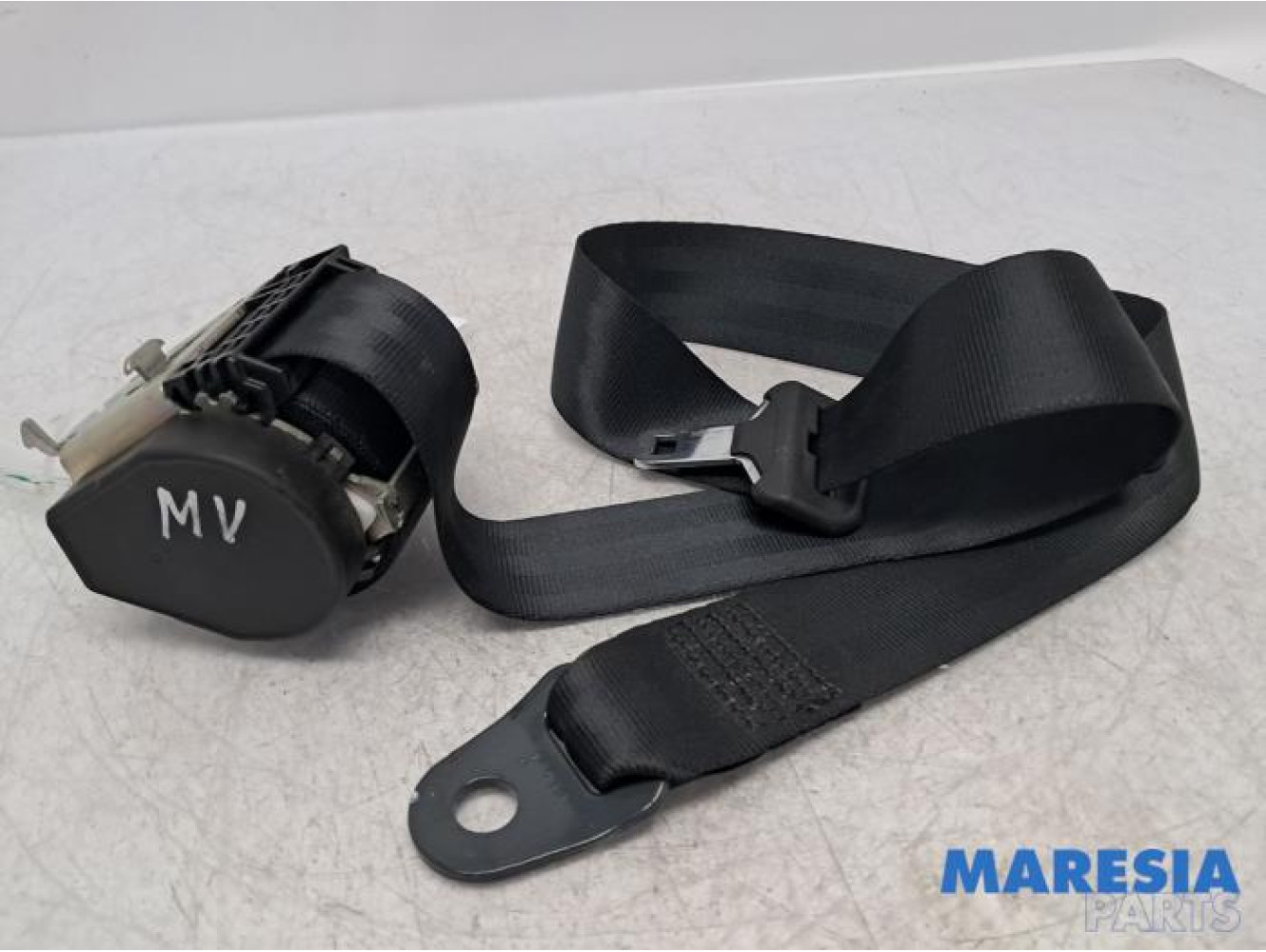 Renault - Master - Sicherheitsgurt Mitte vorne