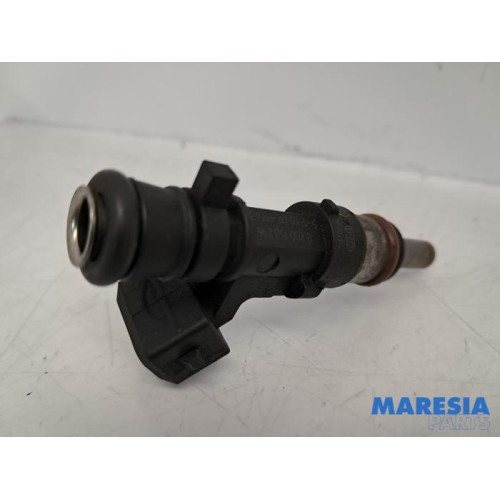 Renault - Grand Scenic - Injector (benzine injectie)