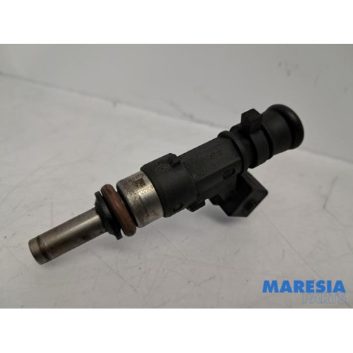Renault - Grand Scenic - Injector (benzine injectie)