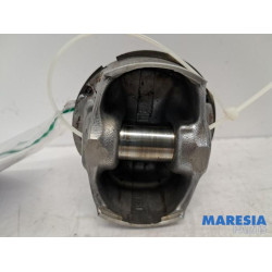 Renault - Grand Scenic - Piston