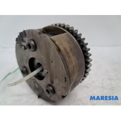 Renault - Grand Scenic - Camshaft sprocket