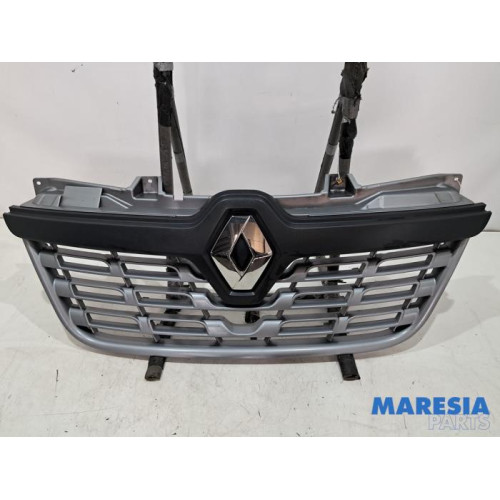 Renault - Master - Grill