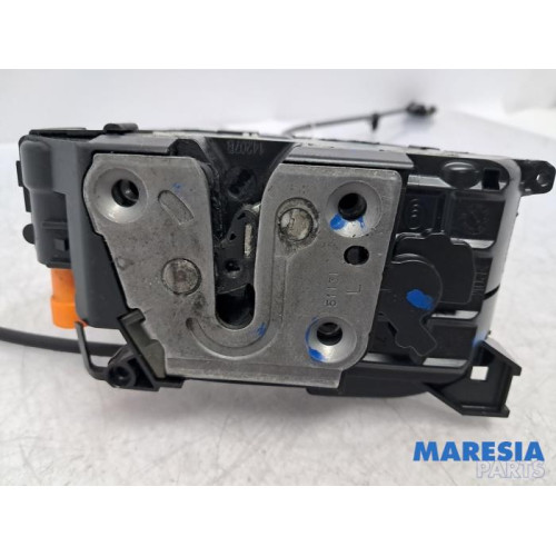 Renault - Master - Door lock mechanism 2-door, left