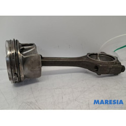 Renault - Megane - Connecting rod