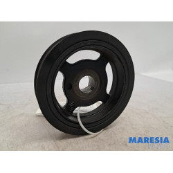 Renault - Megane - Crankshaft pulley