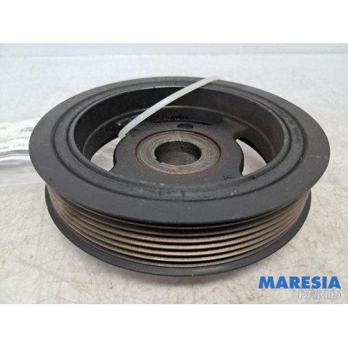 Renault - Megane - Crankshaft pulley