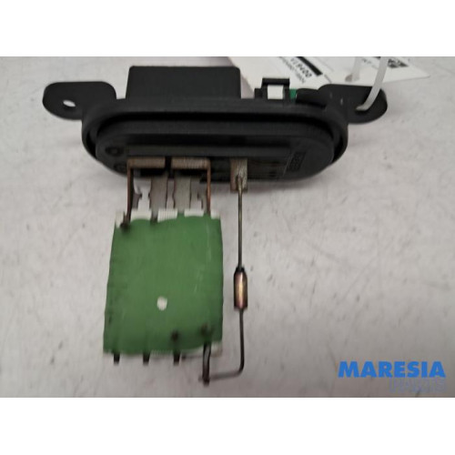 Renault - Master - Heater resistor