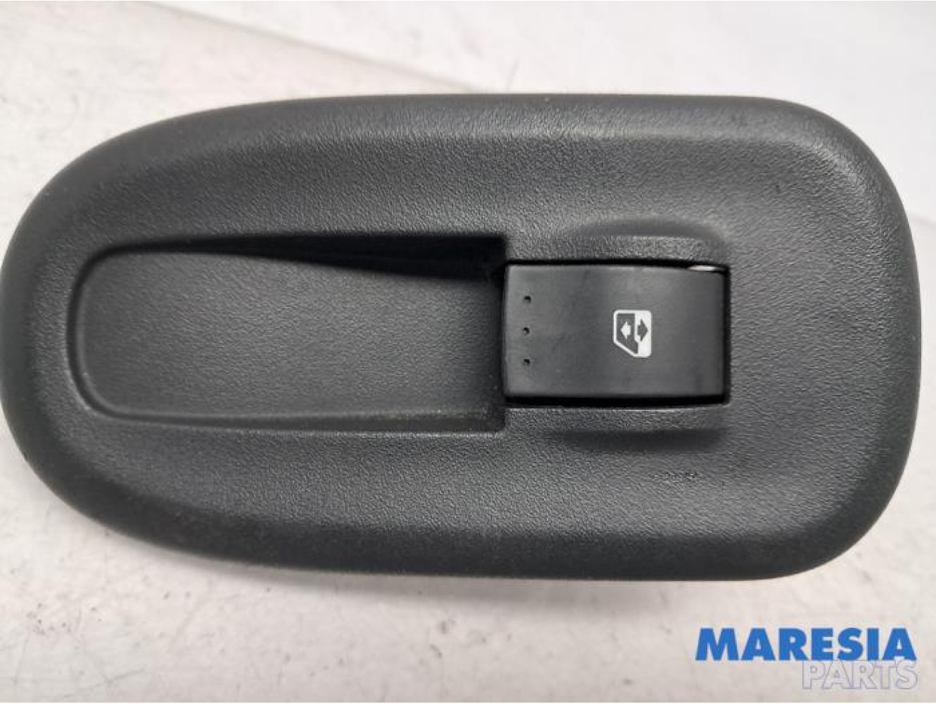 Renault - Master - Commutateur vitre électrique