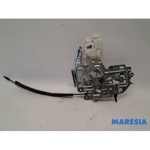 Renault - Master - Sliding door lock mechanism, right