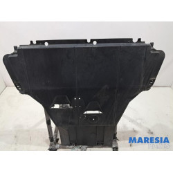Renault - Grand Scenic - Motor Beschermplaat