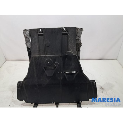 Renault - Grand Scenic - Engine protection panel