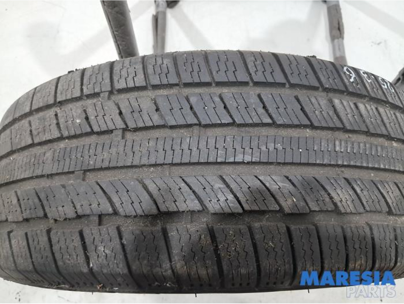 Peugeot - 307 - Tyre
