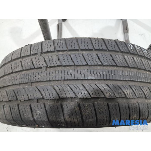 Peugeot - 307 - Tyre