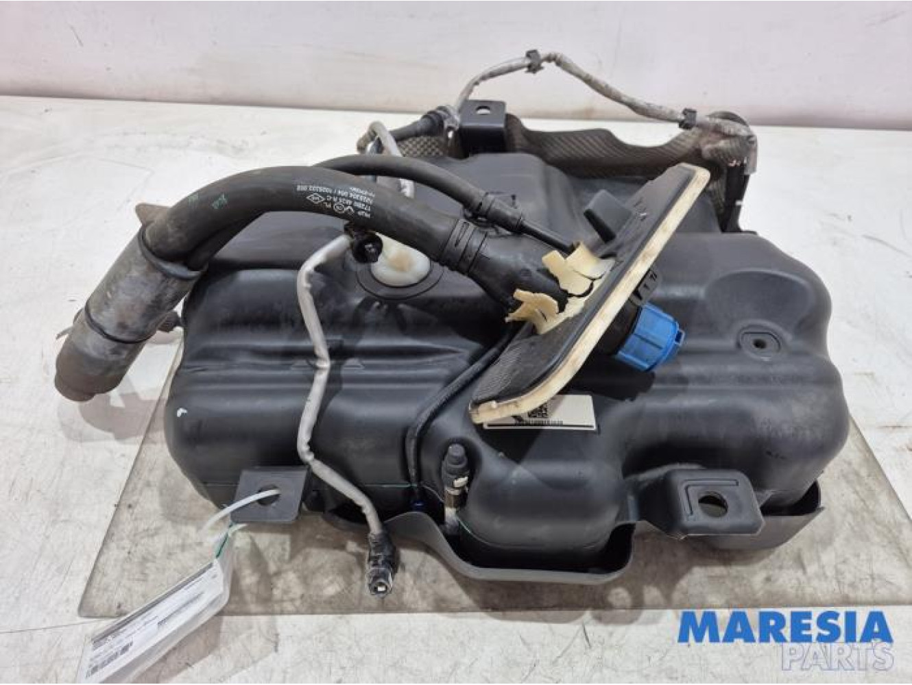 Renault - Master - Adblue tank
