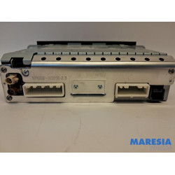 Nissan - NV300 - Radio