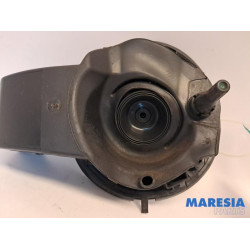 Citroen - C4 Picasso - Tank cap cover