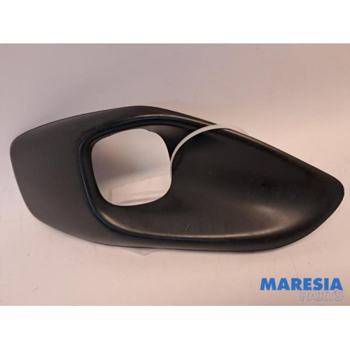 Citroen - C4 Picasso - Plaque de protection feu antibrouillard droit
