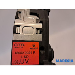 Nissan - NV300 - Gaspedal