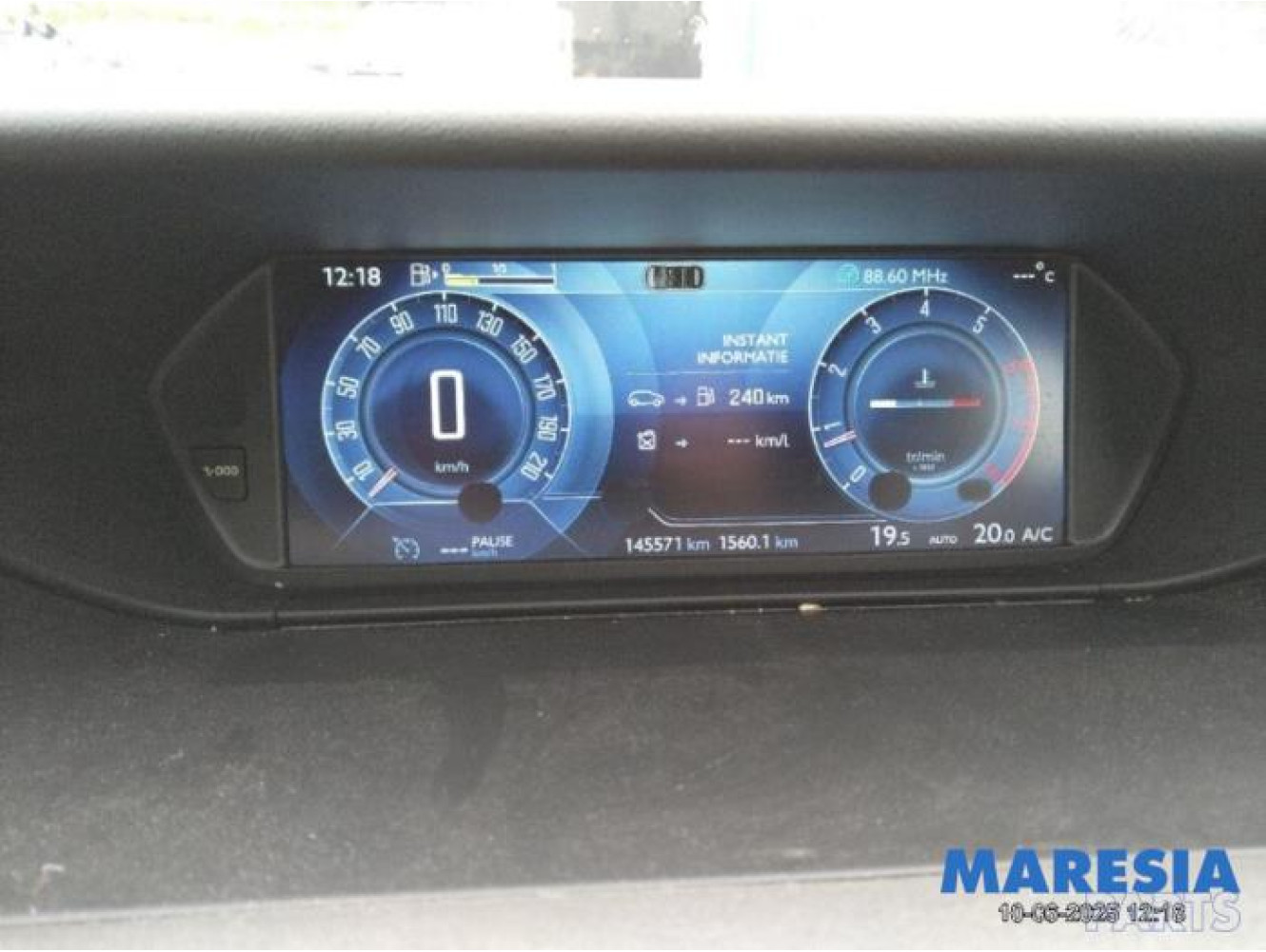 Citroen - C4 Picasso - Instrument de bord