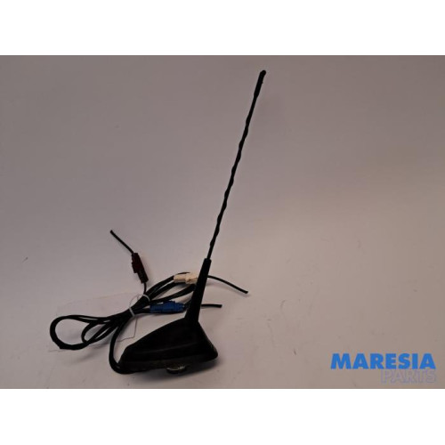 Renault - Grand Scenic - Antenna