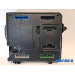 Renault - Grand Scenic - Ordinateur gestion moteur