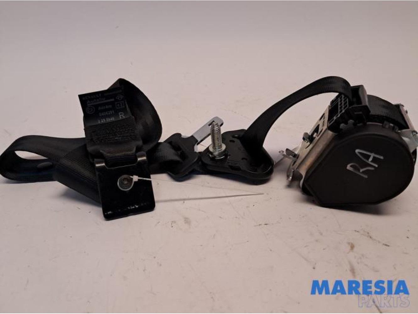Renault - Grand Scenic - Rear seatbelt, right
