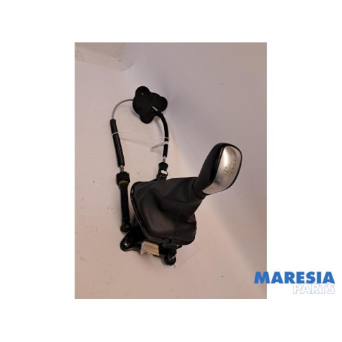 Renault - Grand Scenic - Gear stick