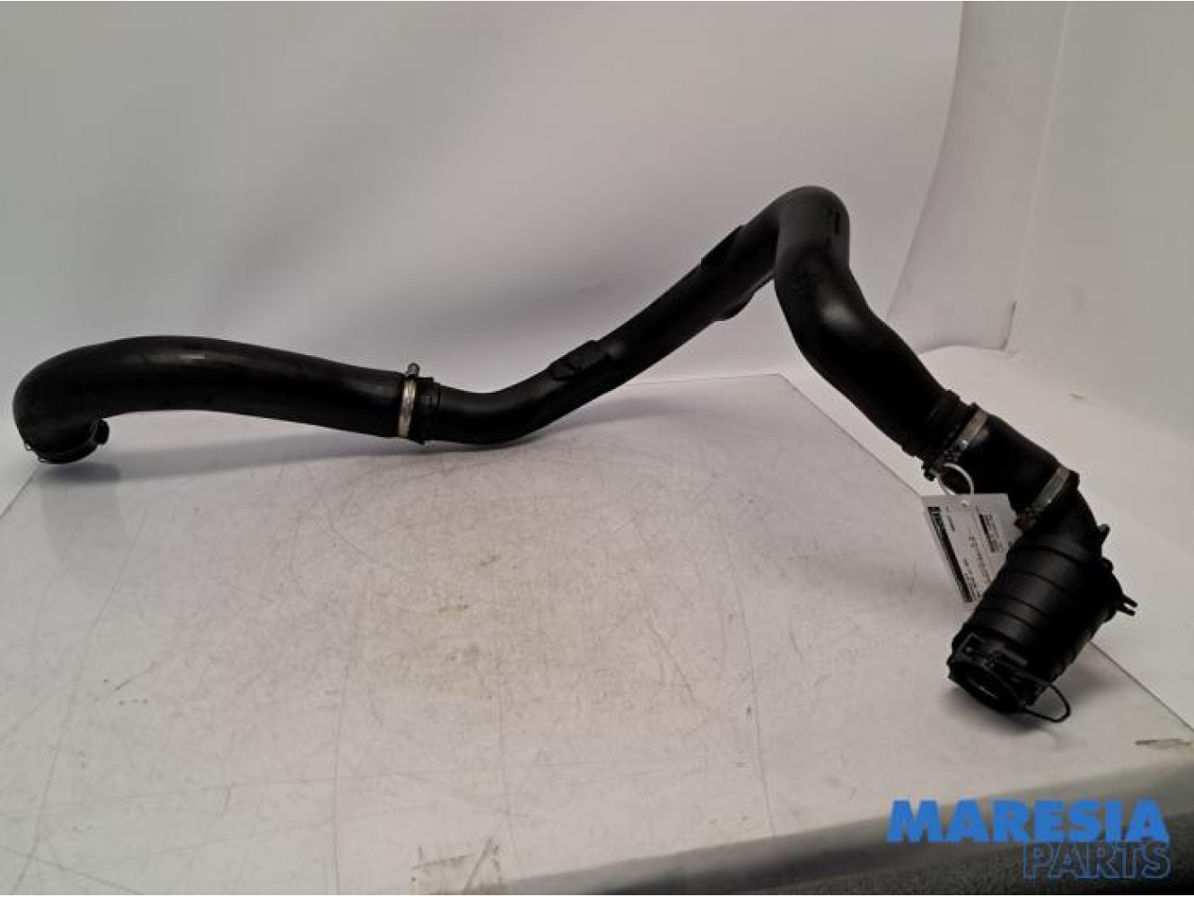 Renault - Master - Intercooler tube