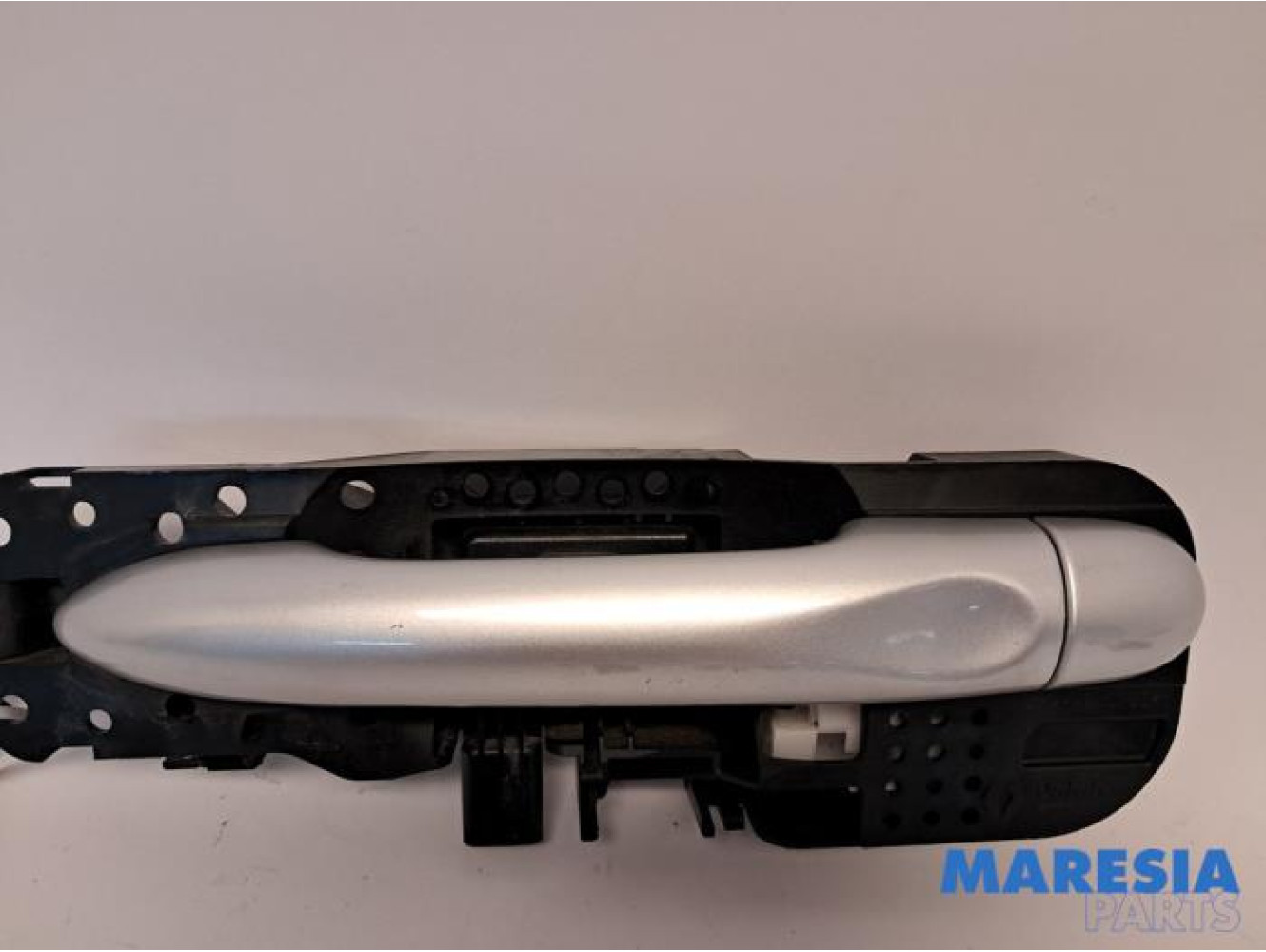 Renault - Grand Scenic - Rear door handle 4-door, left